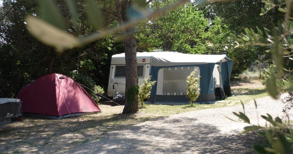 tente et caravane camping gard